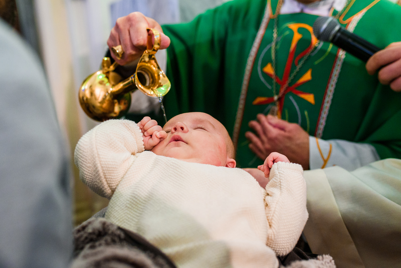 Fotografiranje krštenja ZagrebMaMagare Ivana Alerićobiteljska dokufotografija
