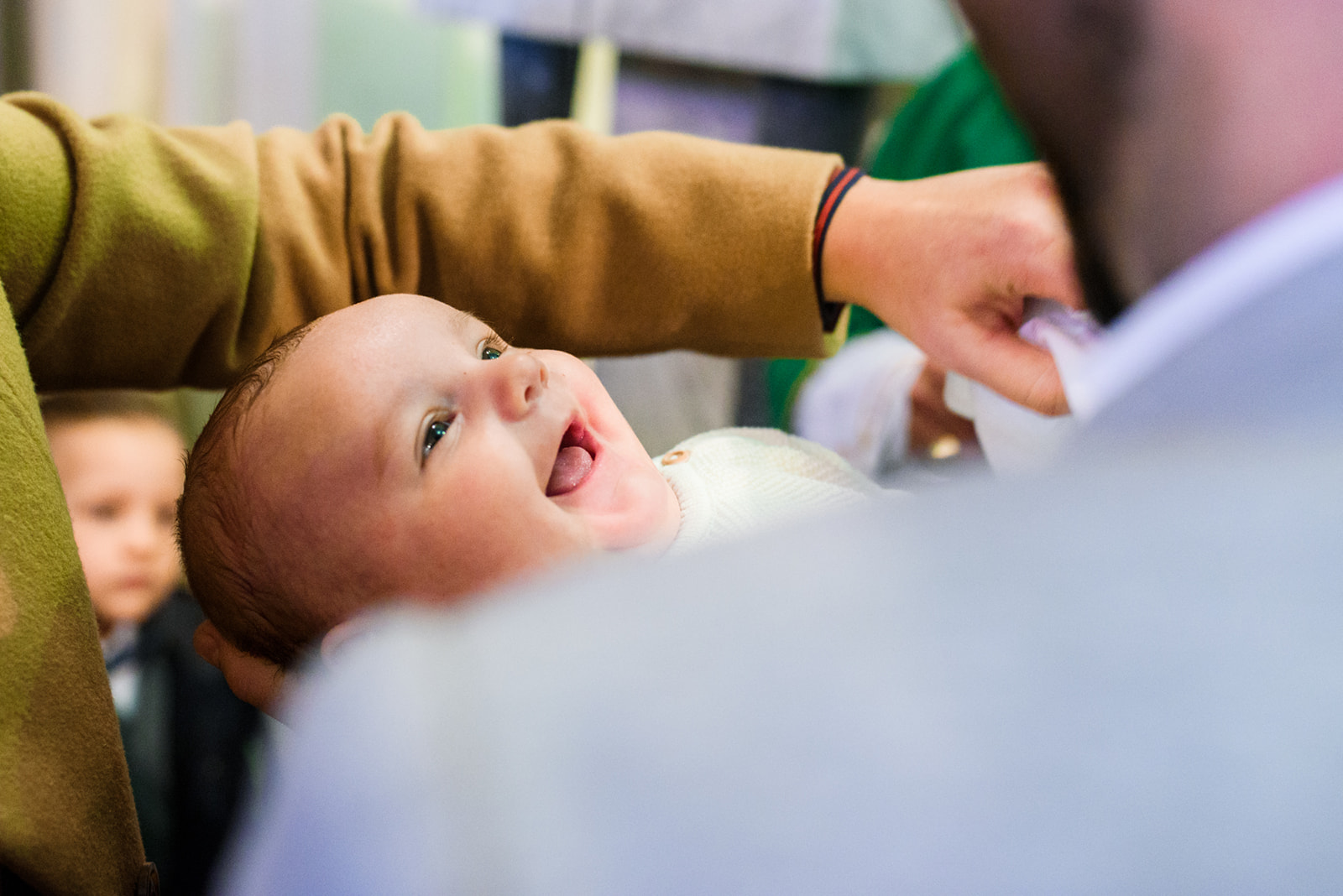 Fotografiranje krštenja ZagrebMaMagare Ivana Alerićobiteljska dokufotografija