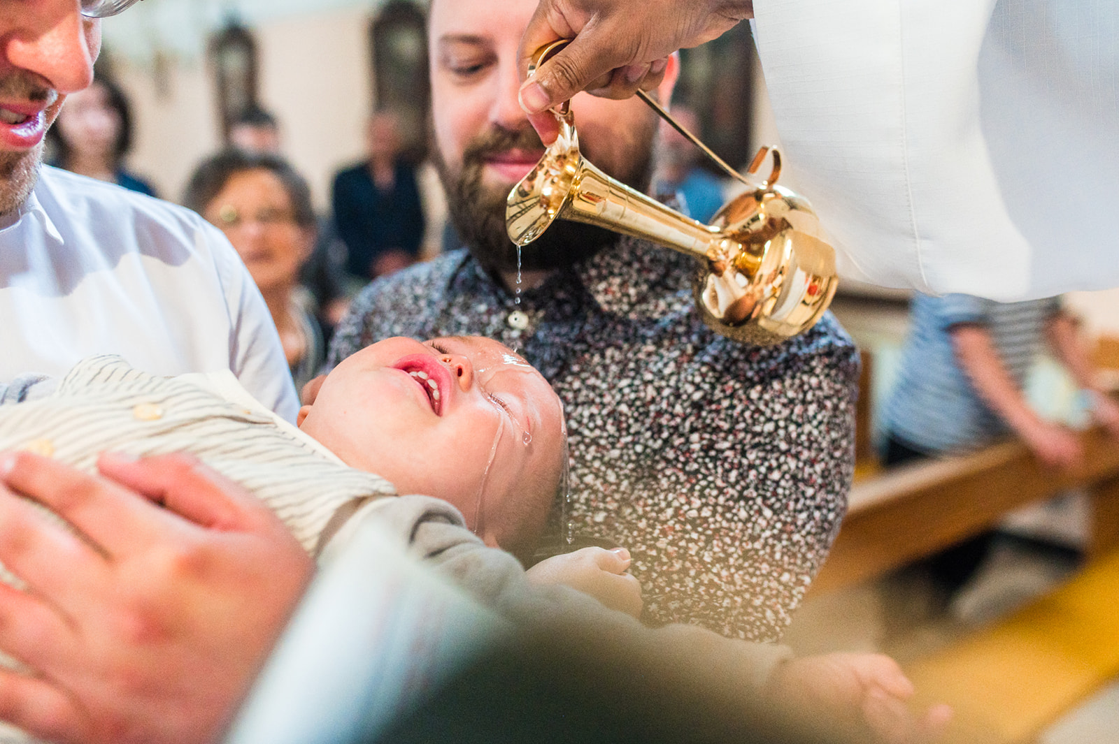 Fotografiranje krštenja ZagrebMaMagare Ivana Alerićobiteljska dokufotografija