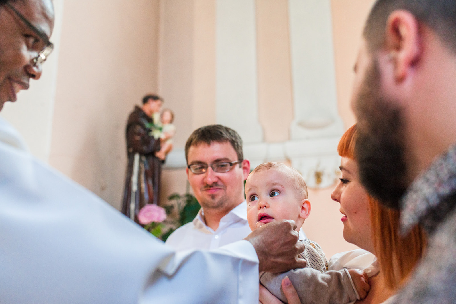 Fotografiranje krštenja ZagrebMaMagare Ivana Alerićobiteljska dokufotografija