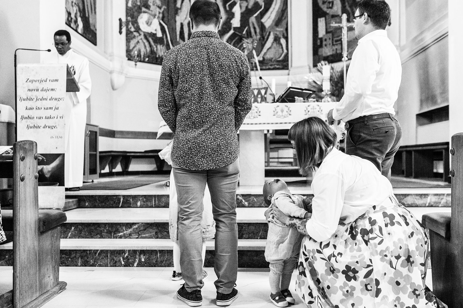 Fotografiranje krštenja ZagrebMaMagare Ivana Alerićobiteljska dokufotografija